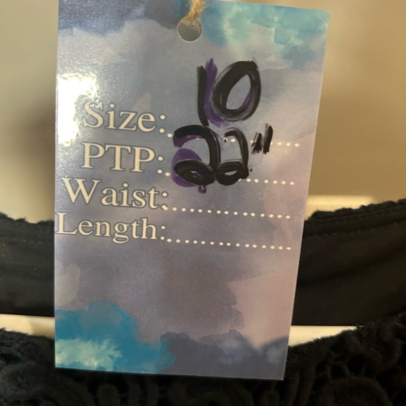 Talbots lace/ Eyelit Tank - Picture 5 of 5